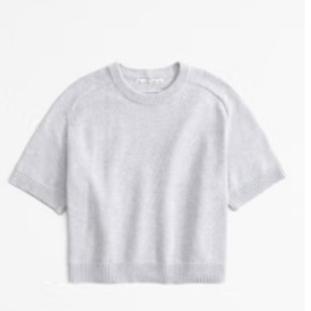 a&f madeline crew sweater